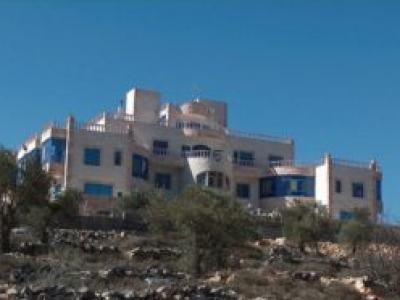 افرام