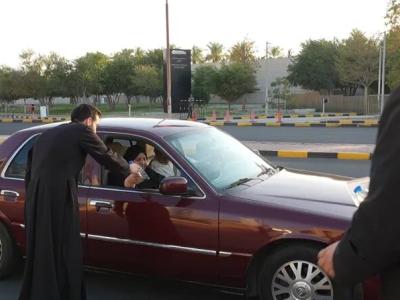 سيارة